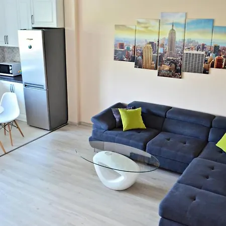 M&M Apartment Oradea Exterior photo